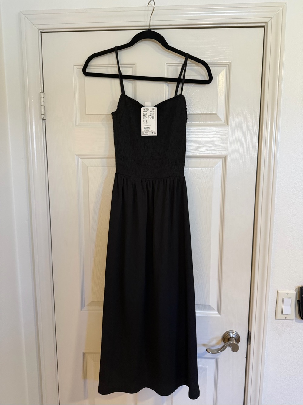 H&M Black Smocked Bodice Maxi Dress - Women